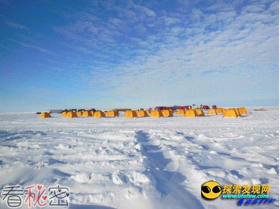 美国团队成功钻透800米冰层连接惠兰斯湖