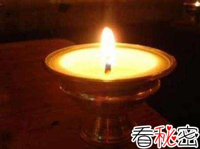 中国近700年的灵异事件：1979年科研人员搞清楚了古代墓室长明灯的工作原理