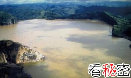 太离奇了！人畜神秘失踪？揭秘内蒙古恐怖吃人湖之谜