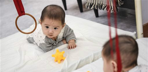 老了靠别人孩子缴税住养老院！ 日议员婚宴「催生」惹民怨