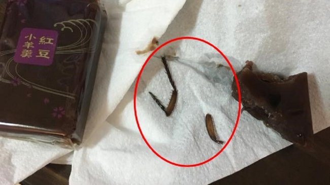 义美小羊羹吃到「脆红豆」 拉出一看竟是蟑螂脚