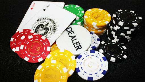 偷父信用卡赌博！13岁男童一周投注百次　狂输上五十多万