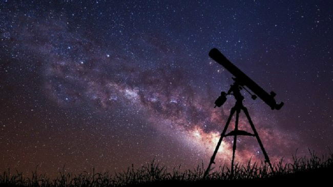 冬至遇350年罕见天文现象 占星家：2017年最衰日