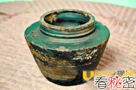 令人称奇 山西发现2000多年前的保温杯