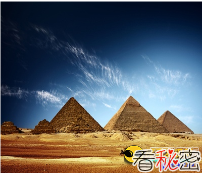 揭晓埃及金字塔巨石搬运之谜：滑橇