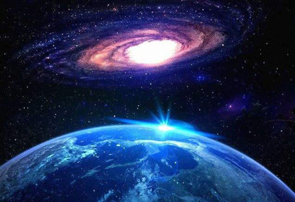 1996年7月24日：澳天文学家测算宇宙年龄应为110亿岁