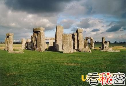 英国巨石阵未解之谜：专家称是神秘文明建造