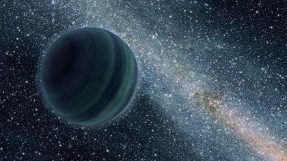 1994年7月7日：天文学家新发现太阳系外有行星