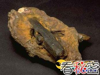 俄发现3亿年前史前人类留下的金属物
