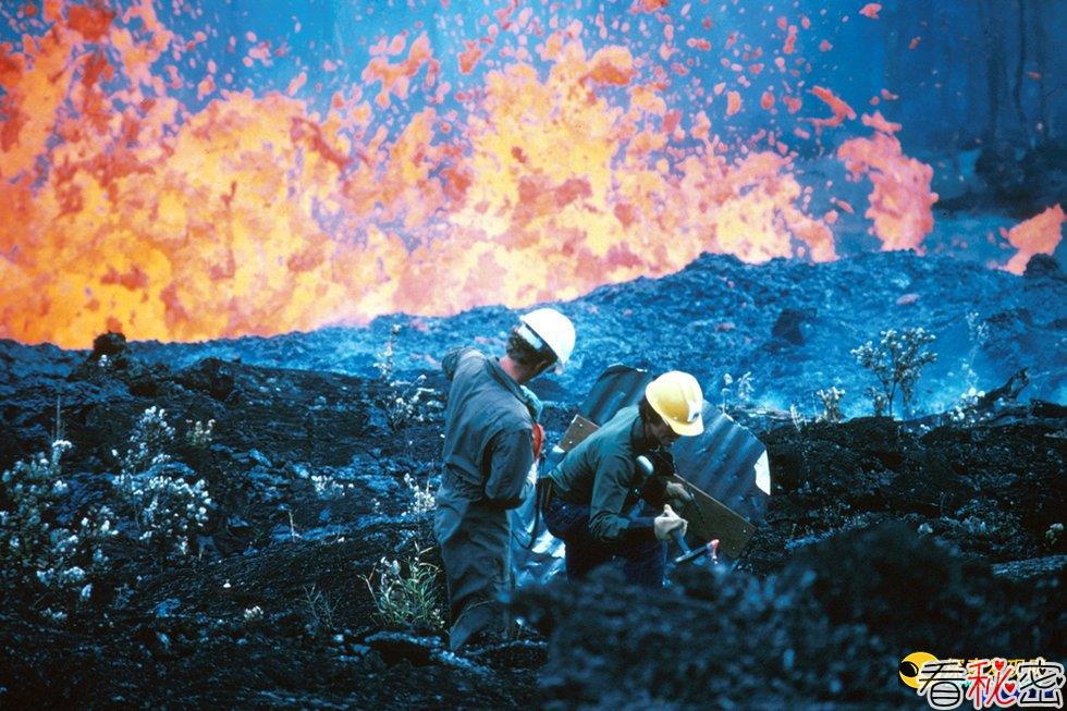 组图：基拉韦厄火山30年来的壮丽喷发史
